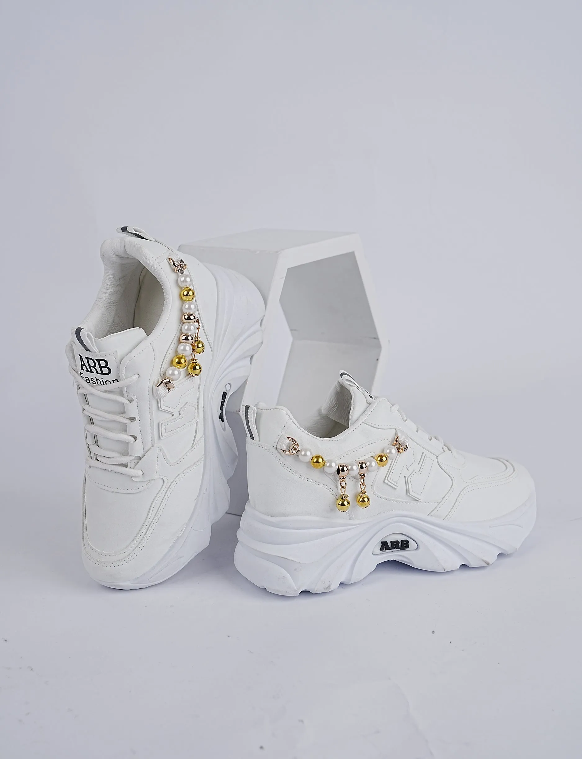 Blush Pearl Walkers White – Graceful Steps, Timeless Style