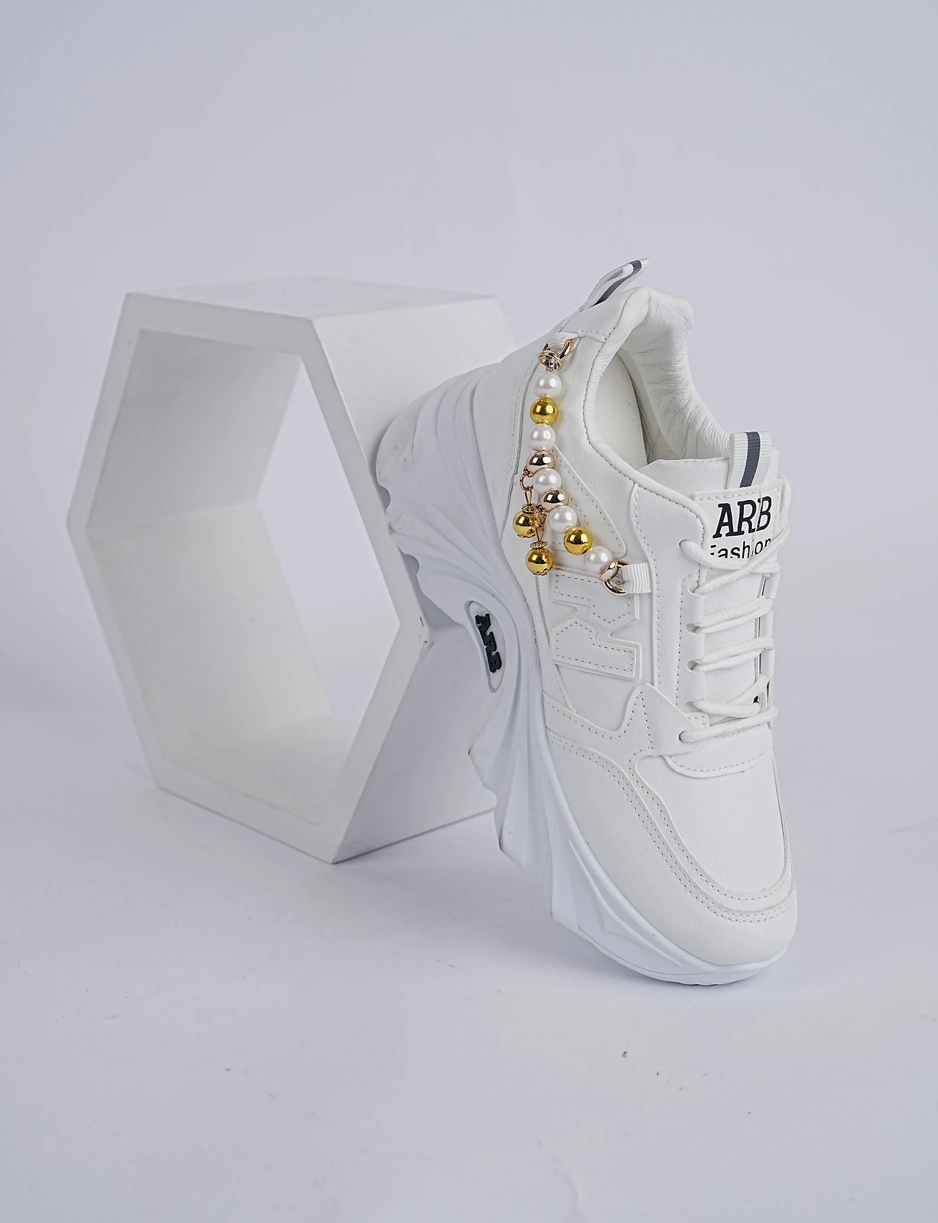 Blush Pearl Walkers White – Graceful Steps, Timeless Style