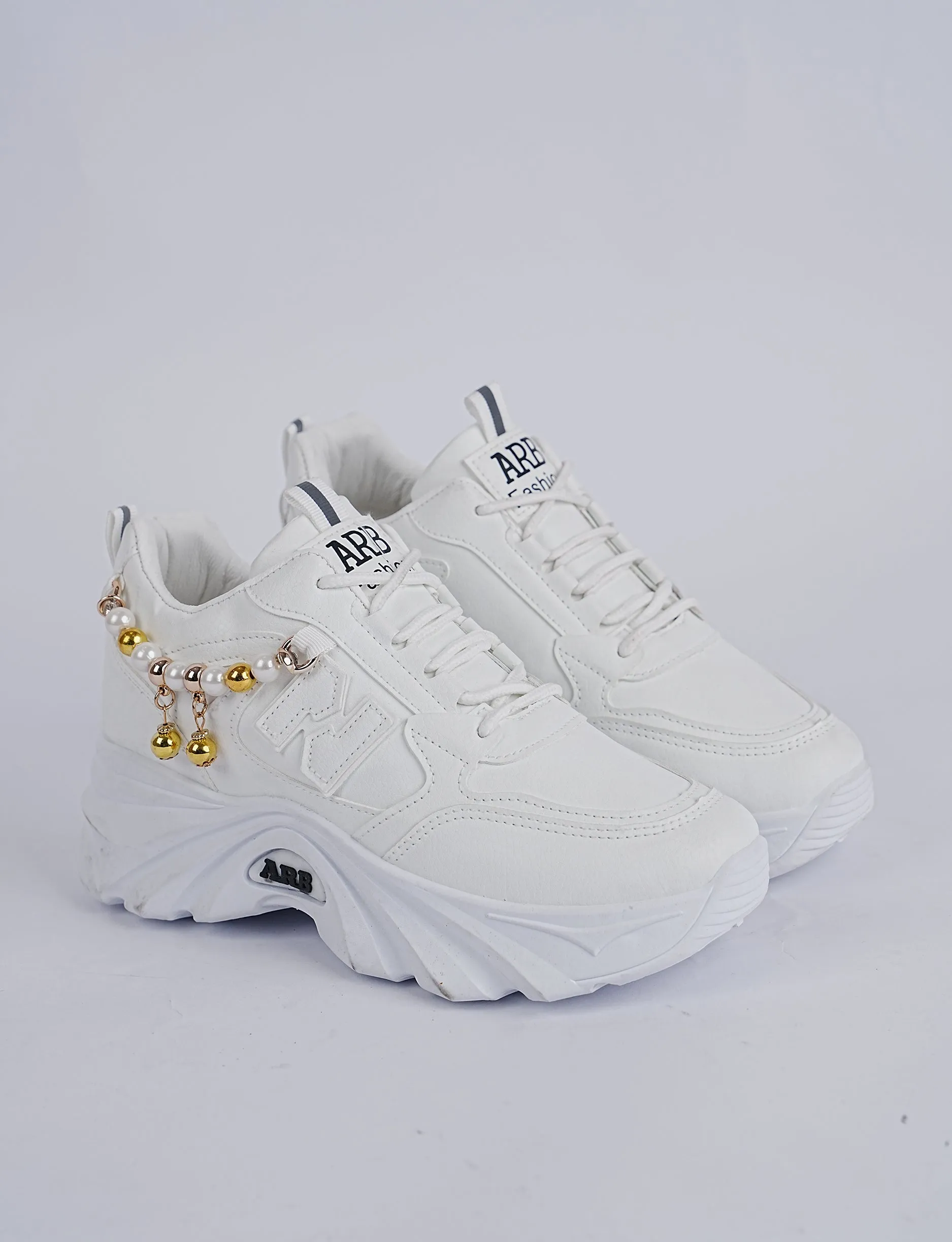 Blush Pearl Walkers White – Graceful Steps, Timeless Style