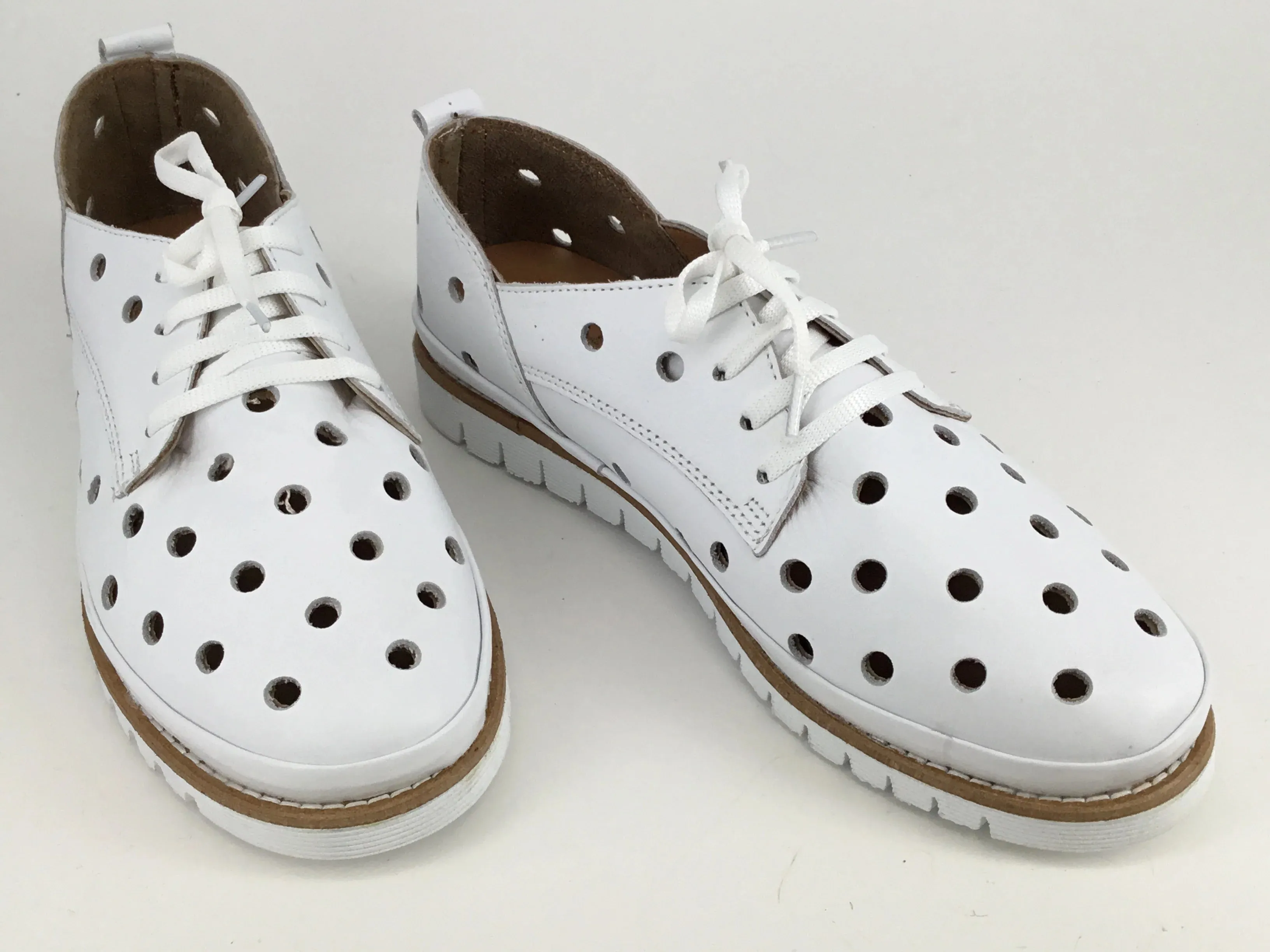 Via Nova Caesar White Leather Sneakers